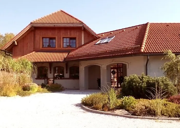 Family House 94