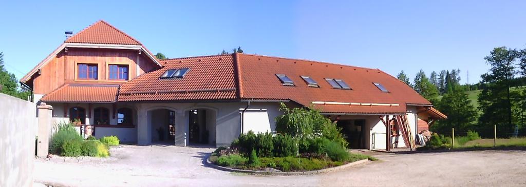 Apartment Family House 94 *