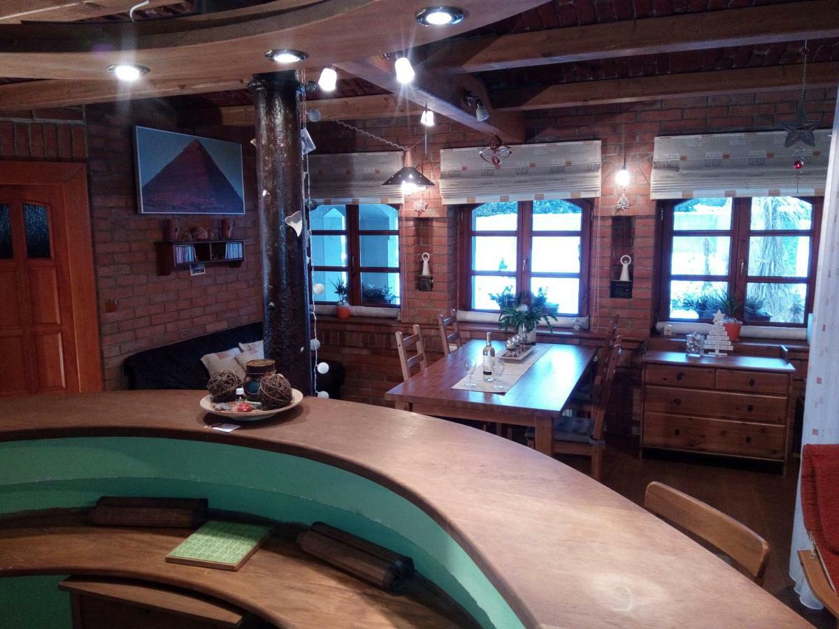 Family House 94 *